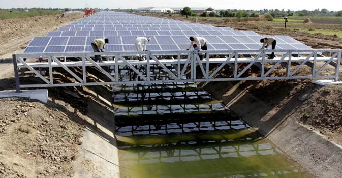 Un nuovo concetto di fotovoltaico, il fotovoltaico sul canale!