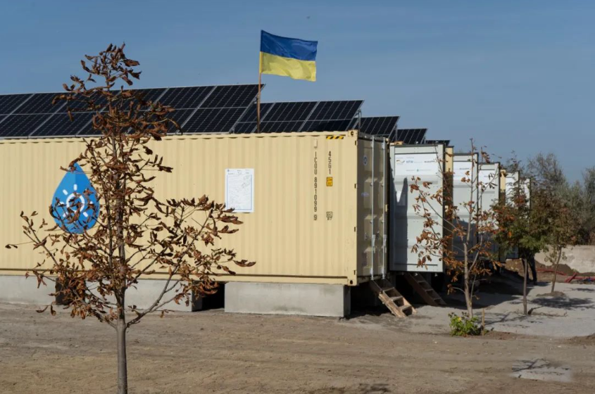 Un'azienda tedesca installa un impianto di desalinizzazione dell'acqua di mare alimentato da energia fotovoltaica in Ucraina